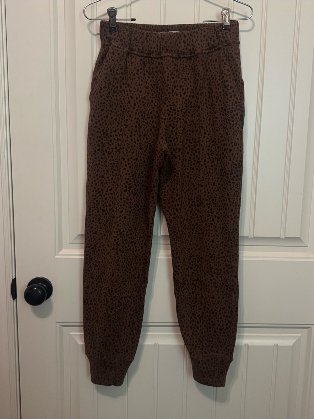 Abercrombie & Fitch Soft AF Collection Leopard Print Joggers